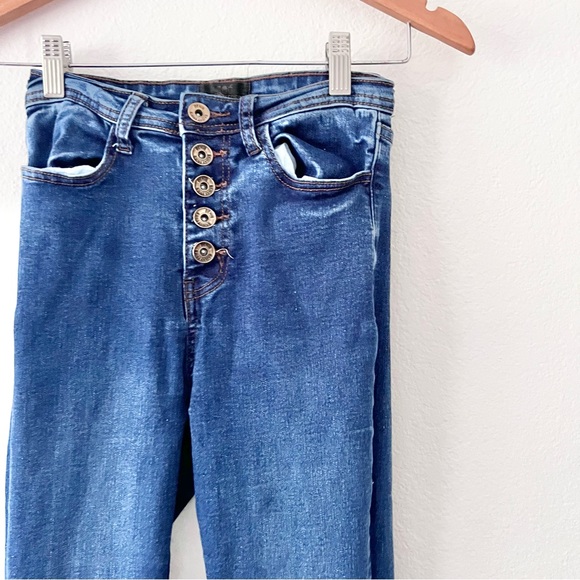 Skinny Fries Dark Wash Button Fly Ultra Flare Jeans Sz 3 - Picture 2 of 4